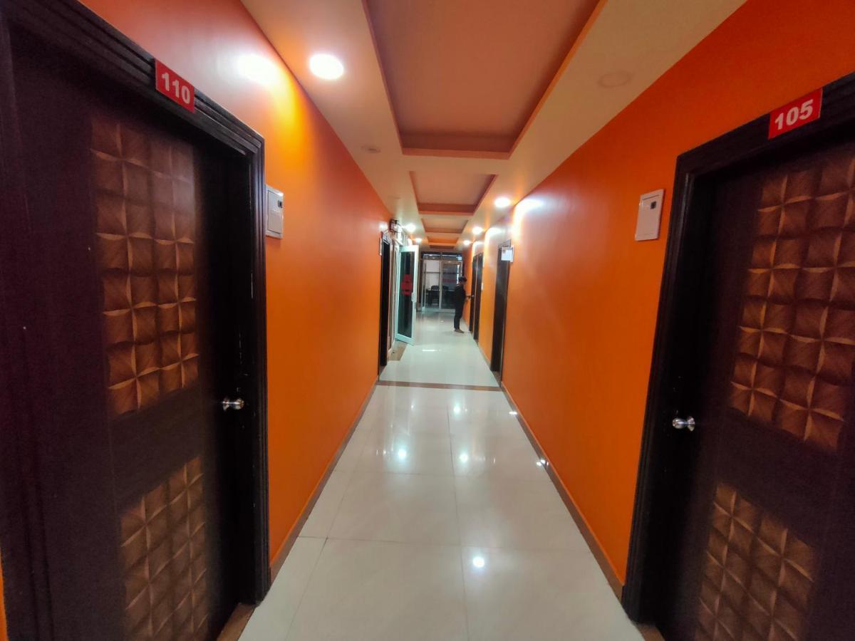Hotel Dev Bhoomi Inn ริชิเคช ภายนอก รูปภาพ