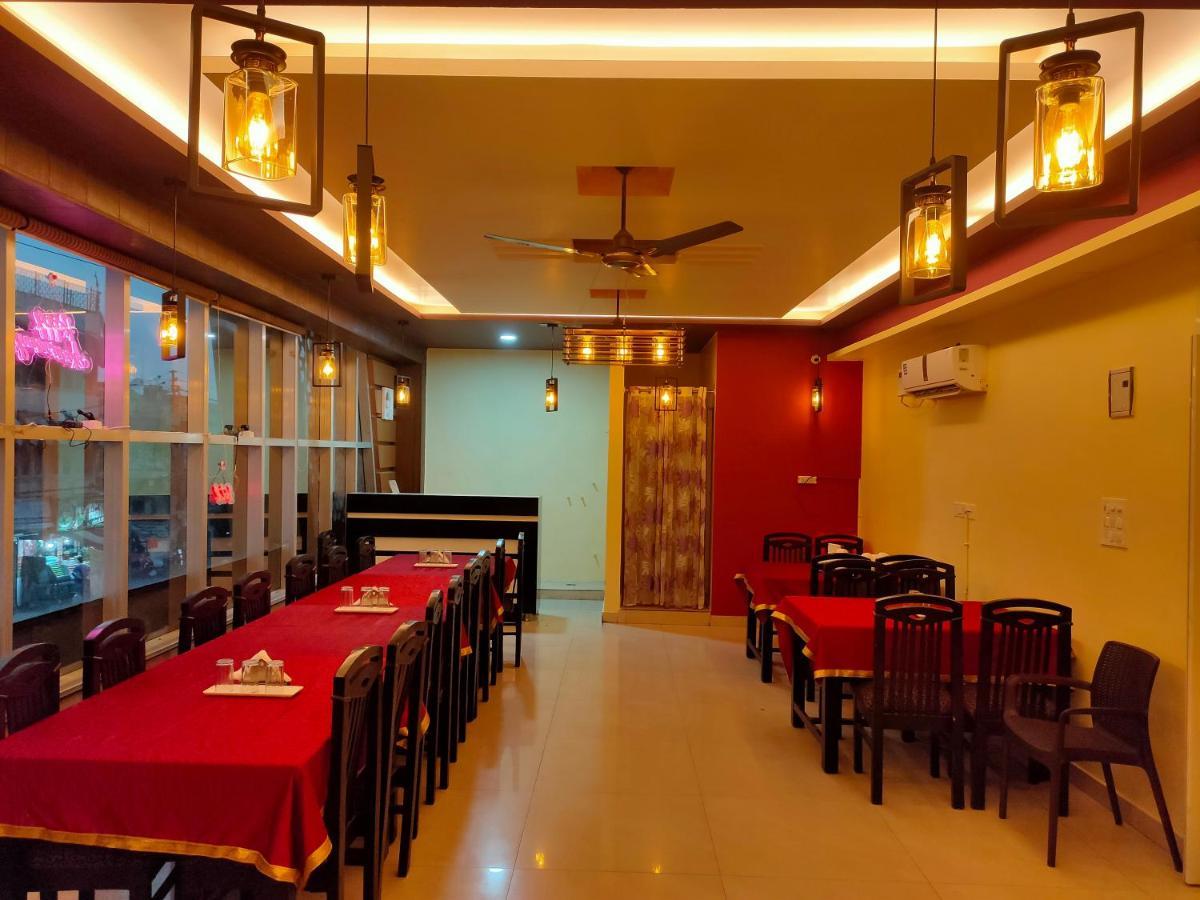 Hotel Dev Bhoomi Inn ริชิเคช ภายนอก รูปภาพ