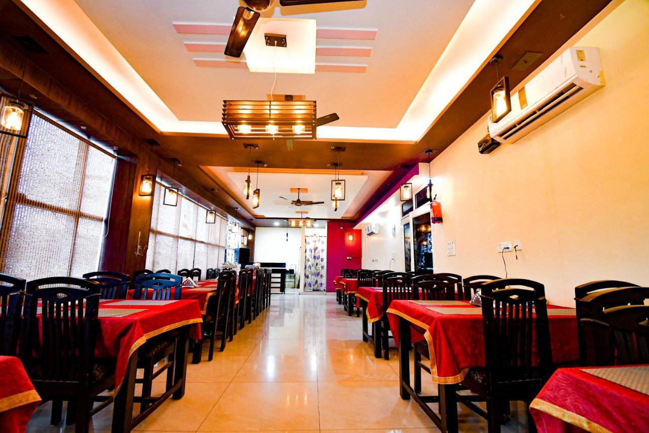 Hotel Dev Bhoomi Inn ริชิเคช ภายนอก รูปภาพ