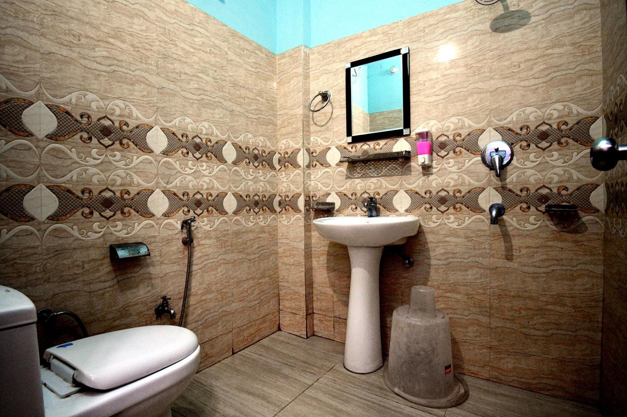 Hotel Dev Bhoomi Inn ริชิเคช ภายนอก รูปภาพ